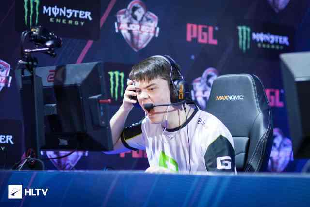 对于沙尔克 对于沙尔克