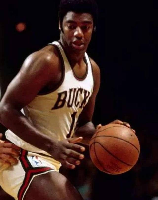 担高昂的运 担高昂的运