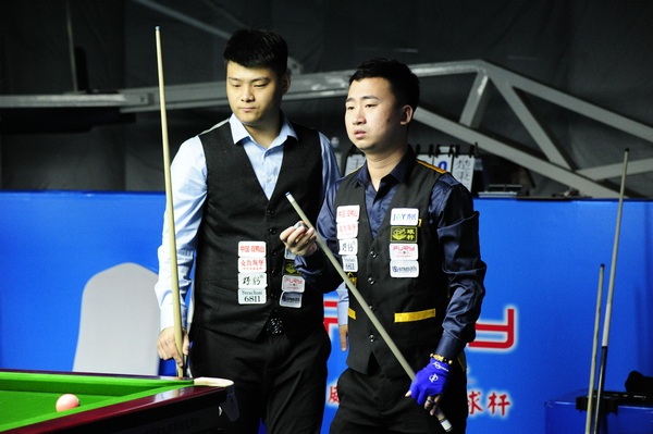 这场联赛“足”够精彩,点燃寒冬!为香港明星足球队江门友谊赛预热