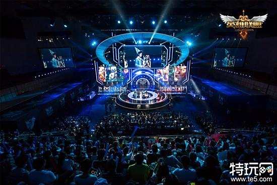 从球员交易 从球员交易